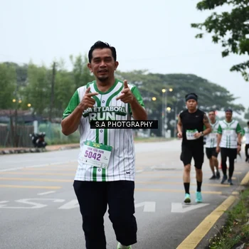 Runner Photo 8715576