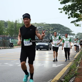 Runner Photo 8715617