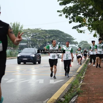 Runner Photo 8715624