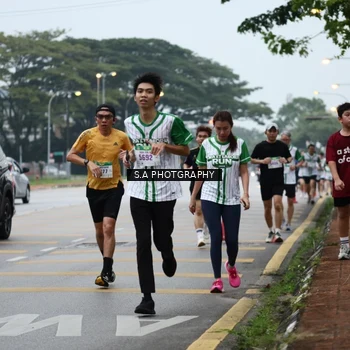 Runner Photo 8715715