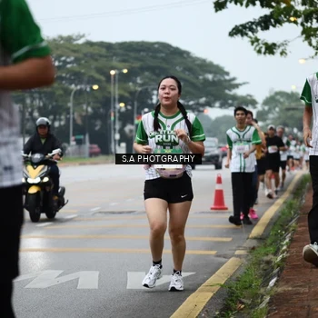 Runner Photo 8715738