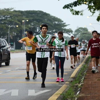 Runner Photo 8715754