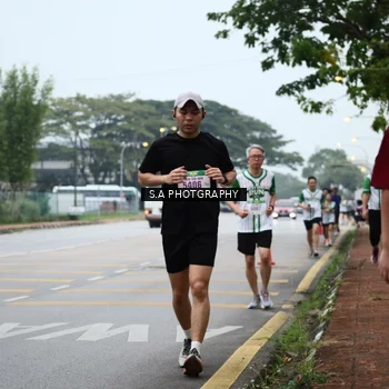 Runner Photo 8715816