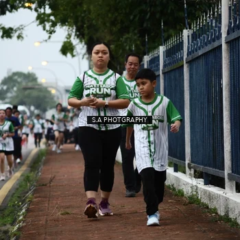 Runner Photo 8715839