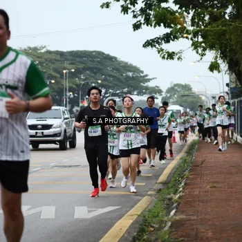Runner Photo 8715896