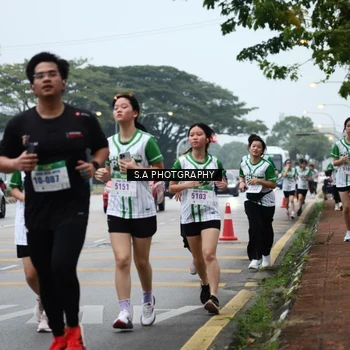 Runner Photo 8715925