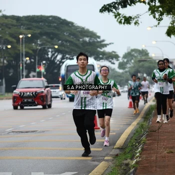 Runner Photo 8715956