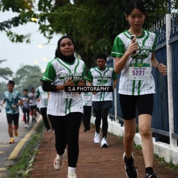 Runner Photo 8716058