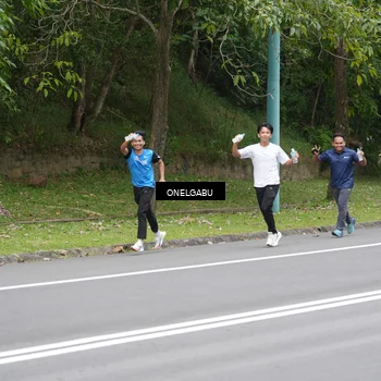 Runner Photo 8716649