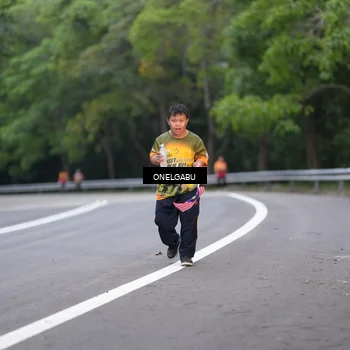Runner Photo 8716678