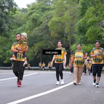 Runner Photo 8716853