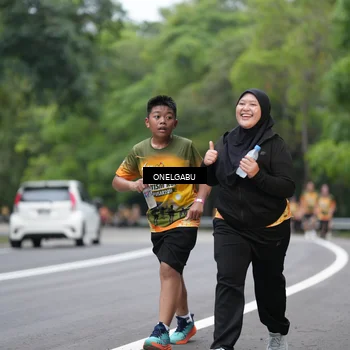 Runner Photo 8717048