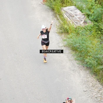 Runner Photo 8717490