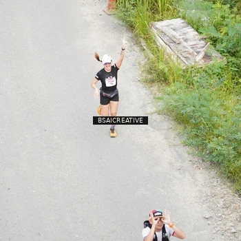 Runner Photo 8717495