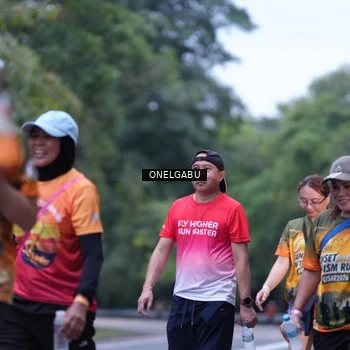 Runner Photo 8718018