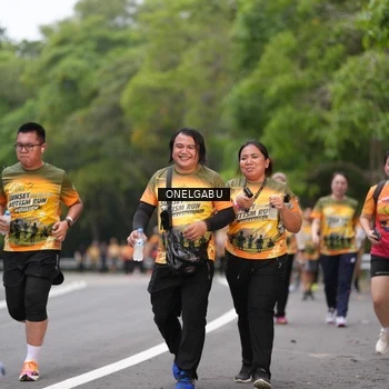 Runner Photo 8718044