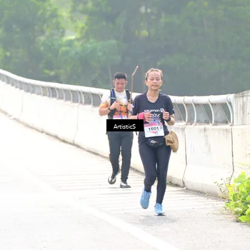Runner Photo 8719778