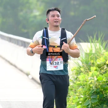 Runner Photo 8719790