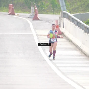 Runner Photo 8719802