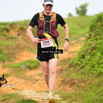 Runner Photo 8727321