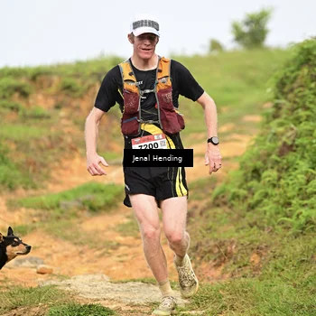 Runner Photo 8727365