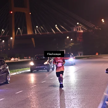 Runner Photo 8742265