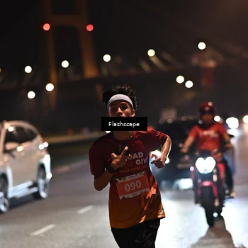 Runner Photo 8742319