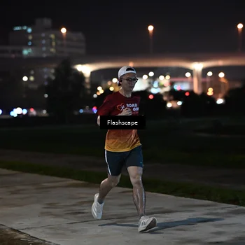 Runner Photo 8742343