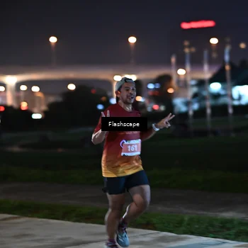Runner Photo 8742500