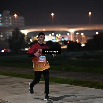 Runner Photo 8742504