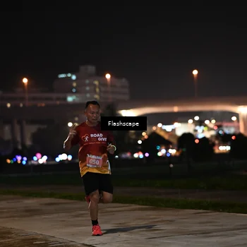 Runner Photo 8742566