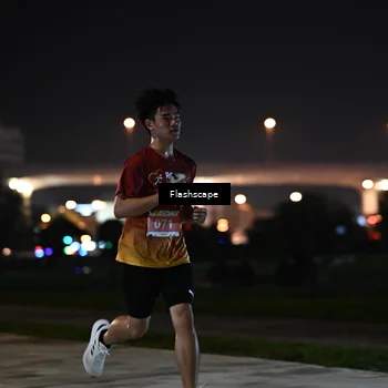 Runner Photo 8742898
