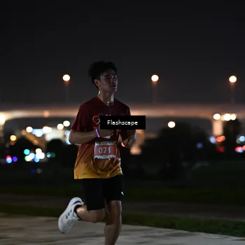 Runner Photo 8742916