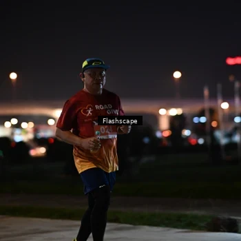 Runner Photo 8743066