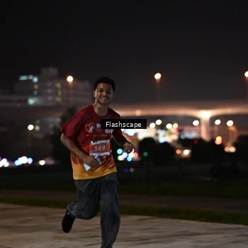 Runner Photo 8743068