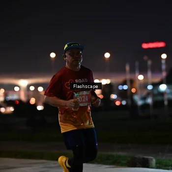 Runner Photo 8743099