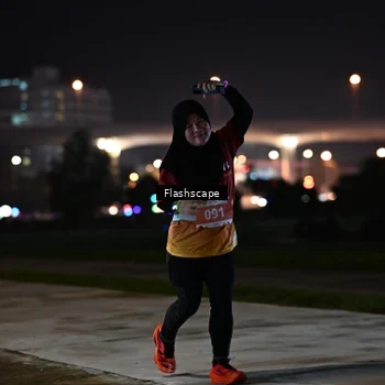 Runner Photo 8743109