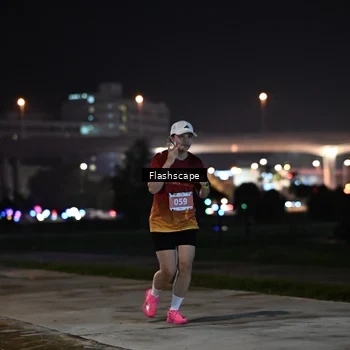 Runner Photo 8743159