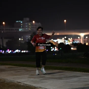 Runner Photo 8743211