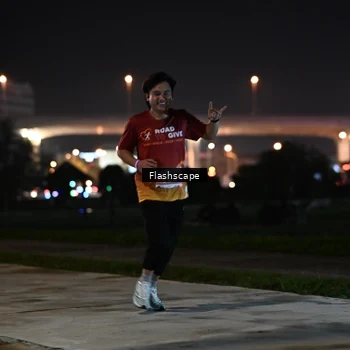 Runner Photo 8743260