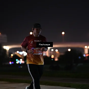 Runner Photo 8743297