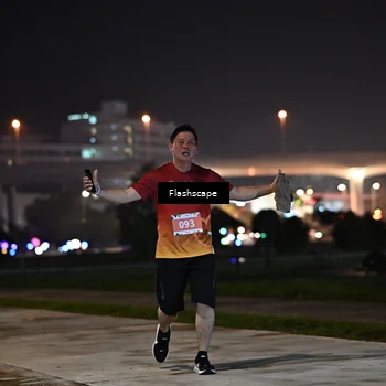 Runner Photo 8743301
