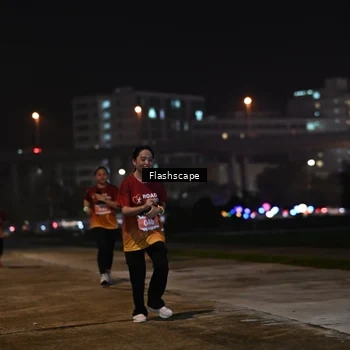 Runner Photo 8743321