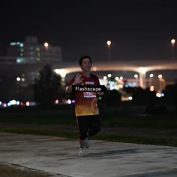 Runner Photo 8743454