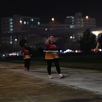 Runner Photo 8743637