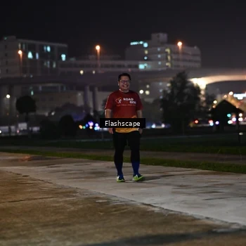 Runner Photo 8743647