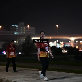 Runner Photo 8743659