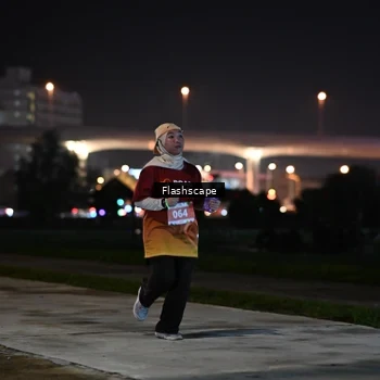 Runner Photo 8743775