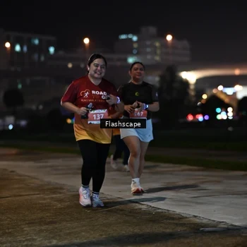 Runner Photo 8743789