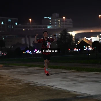 Runner Photo 8743852